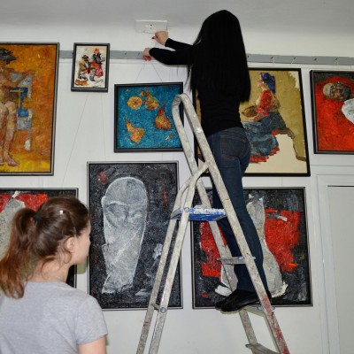 ... preparations for the viewings / 25th of May 2021 / prof. Oxana Țip