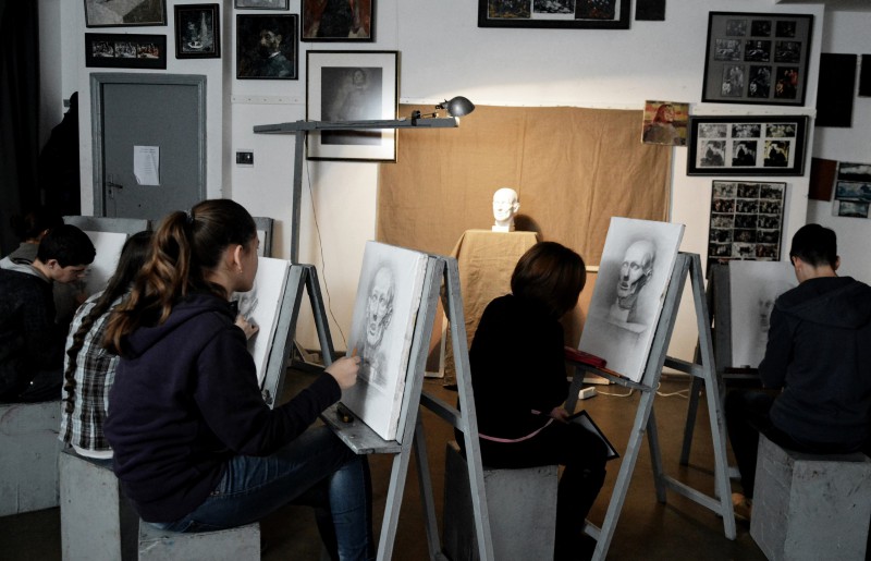 Lucru în ateliere. Pictură și desen. Decembrie 2016