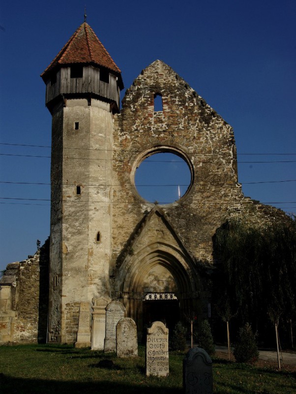 Profesorii de la Liceul Academic de Arte Plastice la pleinair, România. Octombrie 2014