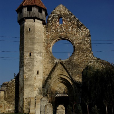 Teachers from the Academic Lyceum of Fine Arts at pleinair, Romania. October 2014