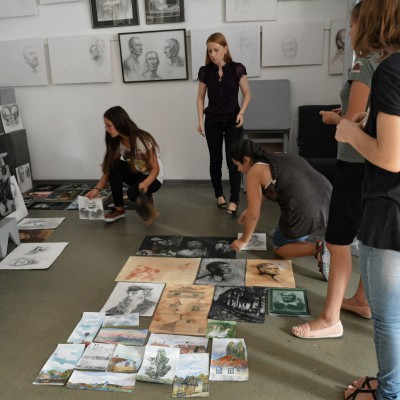 Vizionări în Liceul Academic de Arte Plastice „Igor Vieru” / Copii de pe opere. 5 septembrie 2016