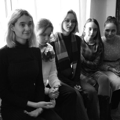 22 декабря 2021 / ... анализ полугодовых Просмотров (11, 12 кл.) Дискуссии, мнения, воспоминания и гости. Ученики, выпускники и преподаватели.