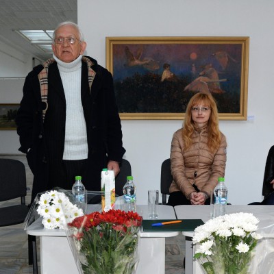 Students at the opening of Emil Childescu's exhibition