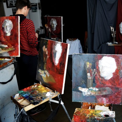 Work in the studio. Painting and drawing. December 2016