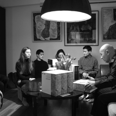 Album's arrival.
... in the circle of Students, Son and teachers.