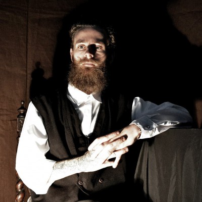 Модели для портретной постановки