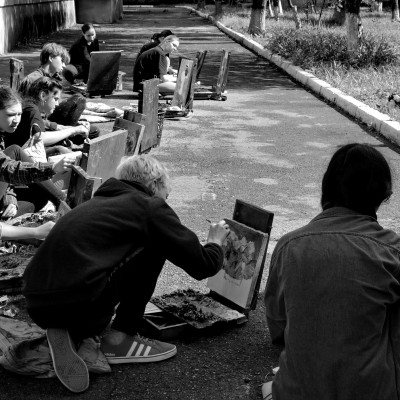 ... the start of the summer pleinair / 8th, 10th and 11th grade. /