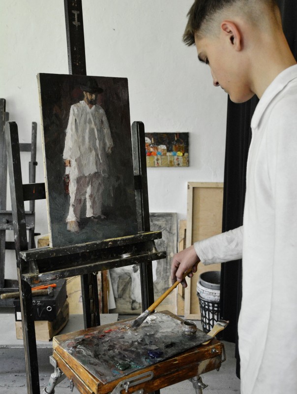 In the workshop. XII form. Anatol Ghimpu