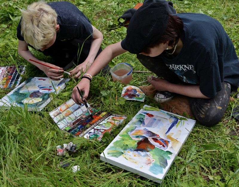 ... the start of the summer pleinair / 8th, 10th and 11th grade. /