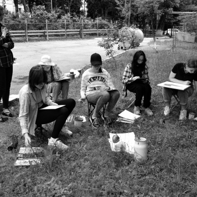 ... the start of the summer pleinair / 8th, 10th and 11th grade. /