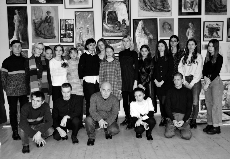 December 22, 2021 / ... analysis of half-year Views (11, 12 grades) Discussions, opinions, memories and guests. Students, graduates  and teachers.