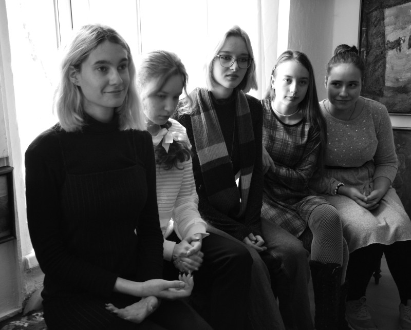 December 22, 2021 / ... analysis of half-year Views (11, 12 grades) Discussions, opinions, memories and guests. Students, graduates  and teachers.